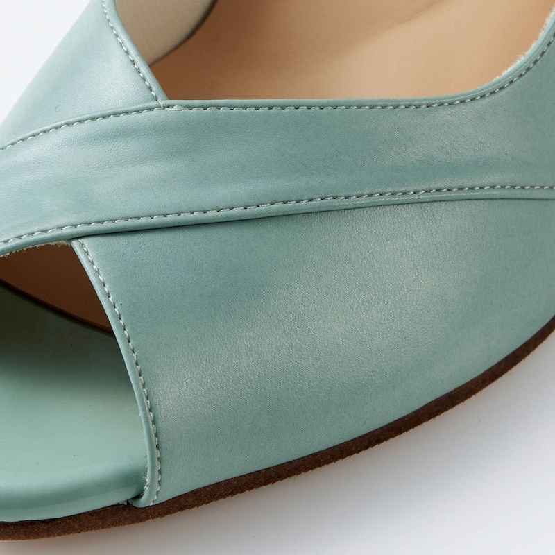 素材アップ/無地はスムースとエナメルの異素材コンビ