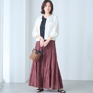 モデル身長167cm／M ※写真は撮影用のため総丈+6cmになります。