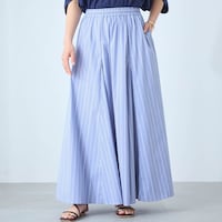 モデル身長168cm／M ※写真は撮影用のため総丈+6cmになります。
