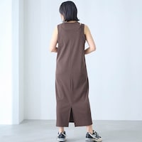 モデル身長168cm／M ※写真は撮影用のため身丈+6cmになります。