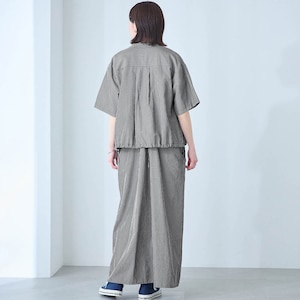 モデル身長167cm／M ※写真は撮影用のため着丈+6cmになります。