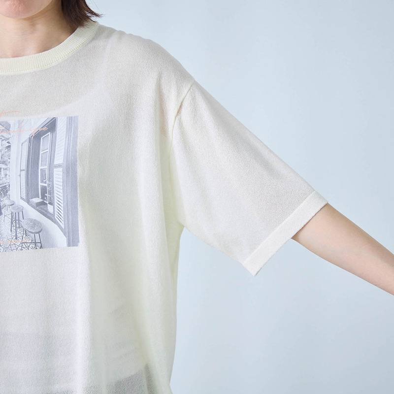 気になる二の腕を隠す長めの袖丈