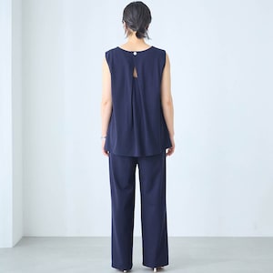モデル身長168cm／M ※写真は撮影用のため股下+4cmになります。