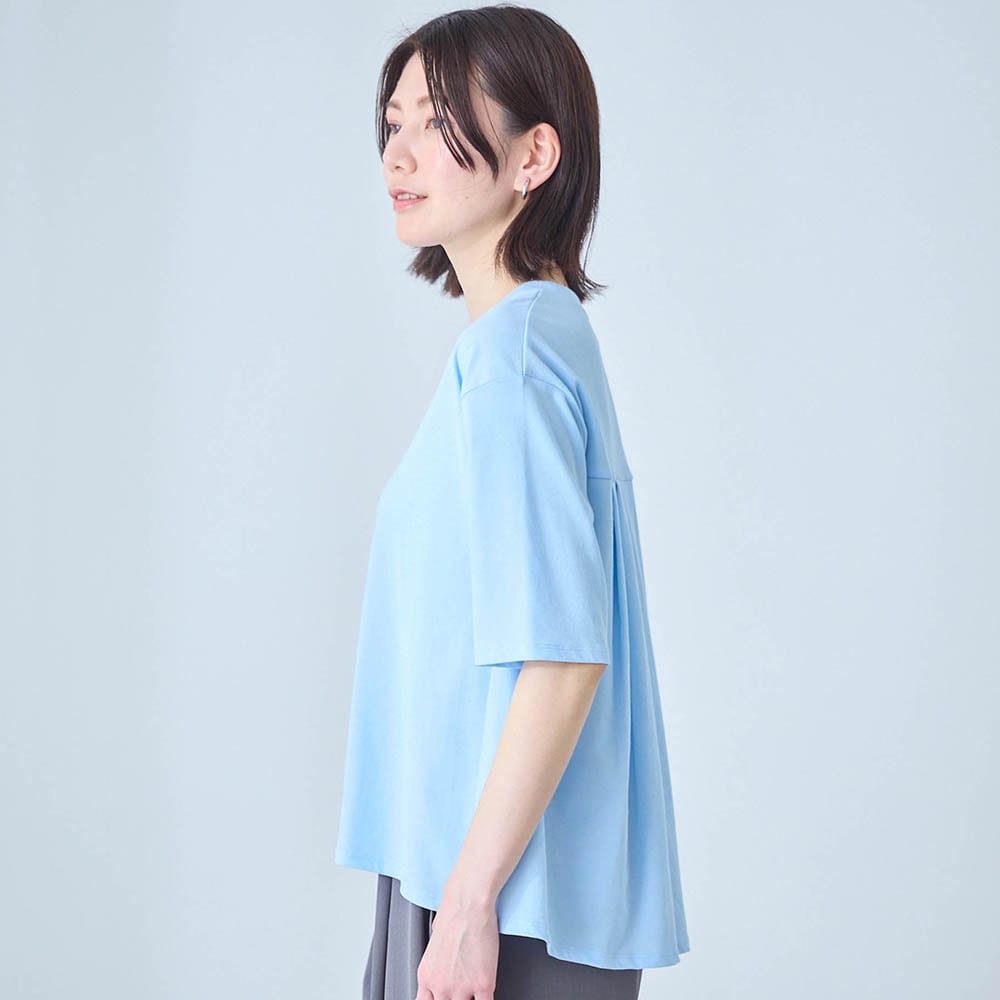 モデル身長167cm／M