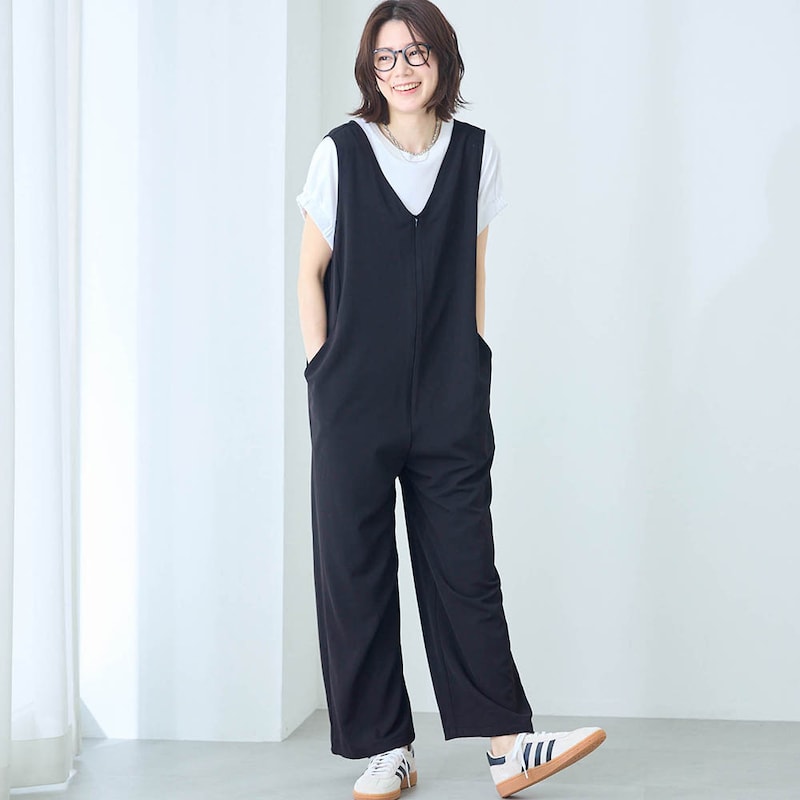 モデル身長167cm／M ※写真は撮影用のため総丈+5cmになります。