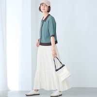 モデル身長168cm／M ※写真は撮影用のため総丈+6cmになります。