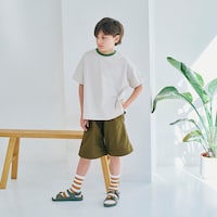 カーキ／モデル身長130㎝・130サイズ着用