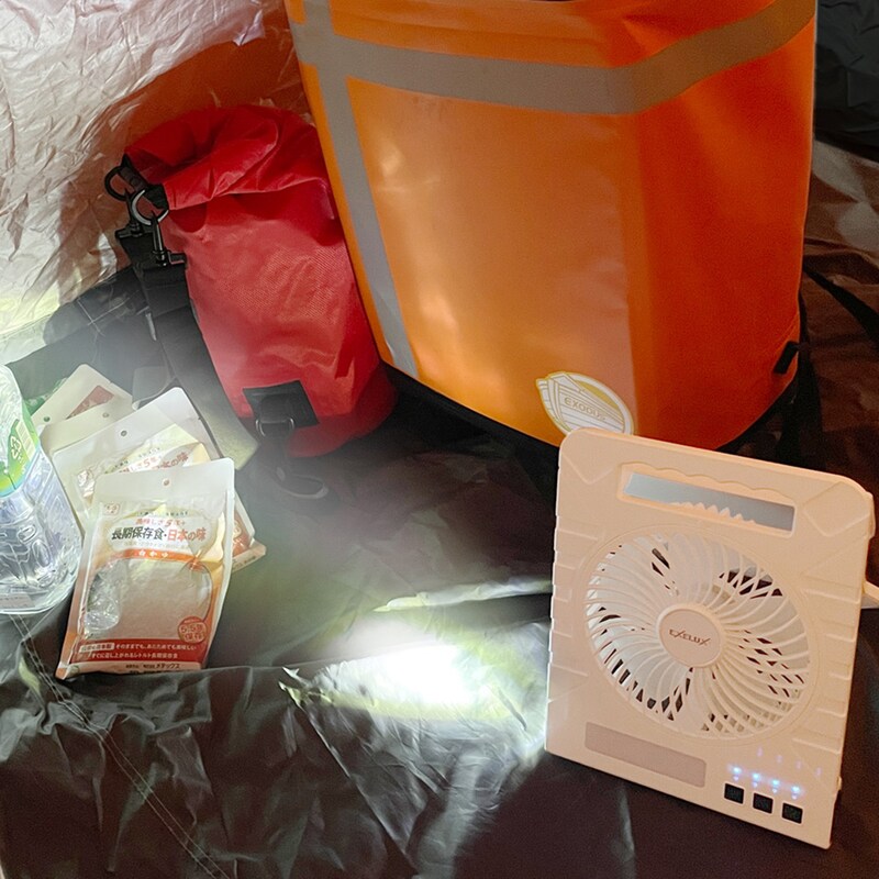 フラッシュライト連続作動時間（約）：28時間