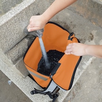 バッグは密閉防水対応