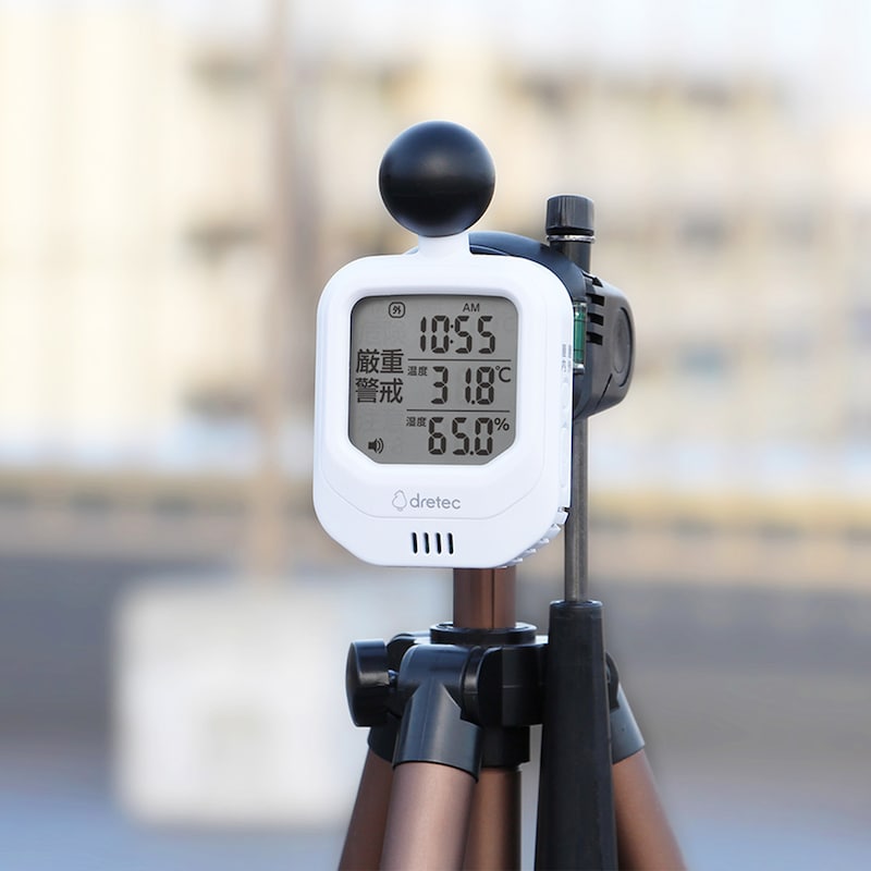 三脚取り付け用のUNC1/4インチねじ穴付