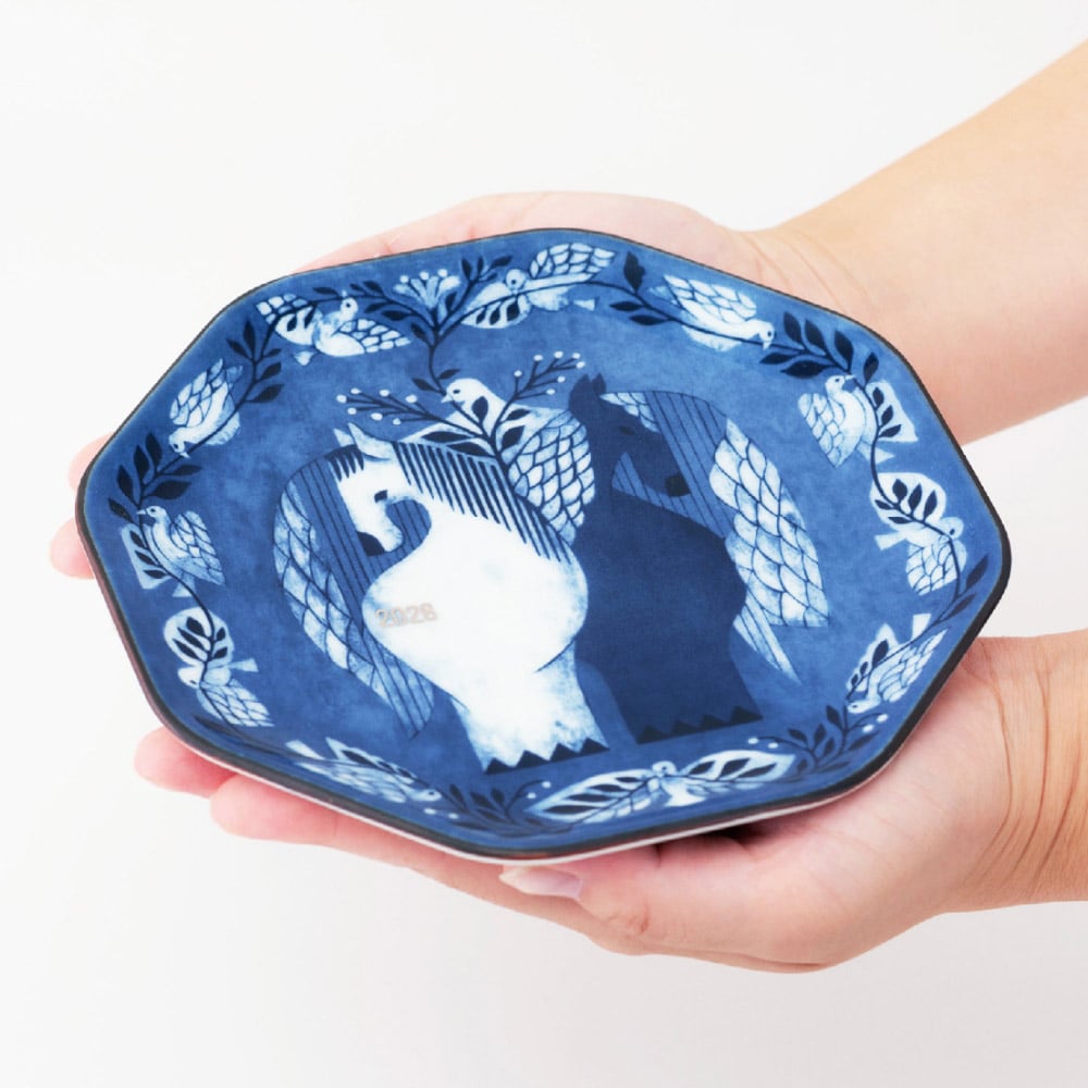 干支デザインで、新年を寿ぐ」福田利之×波佐見 イヤープレート 2026年