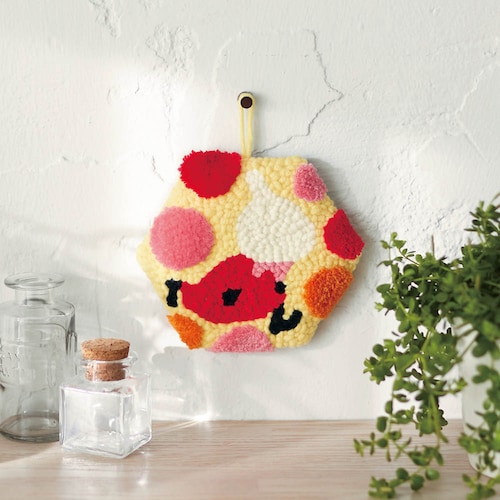 【クリアランス】【1回のみお届け】[リトルミイ 水玉] ムーミンで描くパンチニードル手作りキット