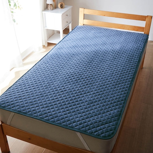 【綿冷感】ドライな肌触りで蒸れにくい敷きパッド