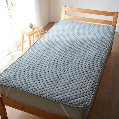 【綿冷感】ドライな肌触りで蒸れにくい敷きパッド