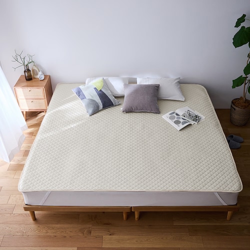 【綿冷感】ドライな肌触りで蒸れにくい敷きパッド(大きめサイズ) ＜クイーン／キング＞