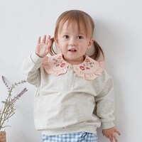 オートミール／モデル身長79cm・80サイズ着用・体重10.5kg