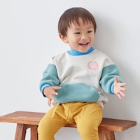 オートミール×ブルーグリーン／モデル身長85.3cm・80サイズ着用・体重11kg