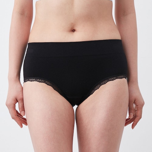 リブ成型編みFITサニタリーショーツ