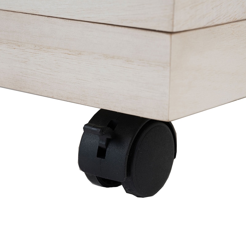 キャスター部アップ