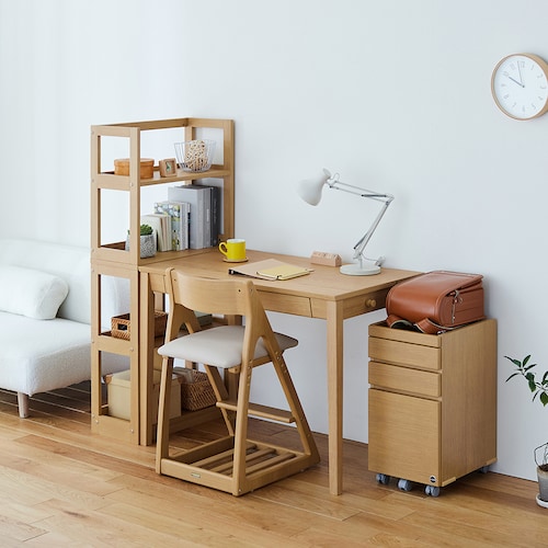 3カラーから選べる 学習机シリーズ