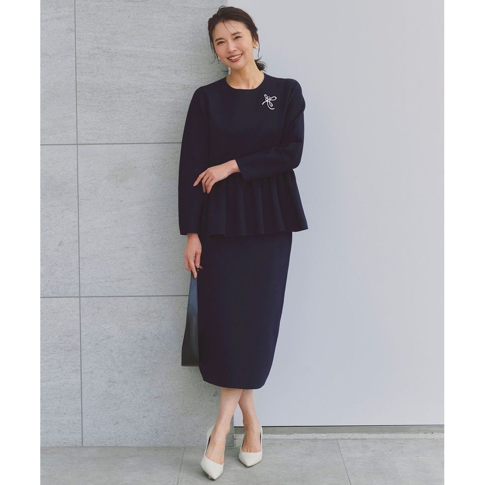 【オンワード樫山】【UNFILO/アンフィーロ】BEAUTY FORM KNIT ペプラムセットアップ