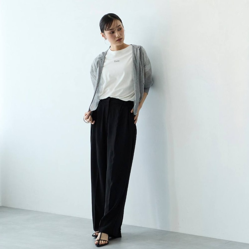 モデル身長168cm／Mサイズ　