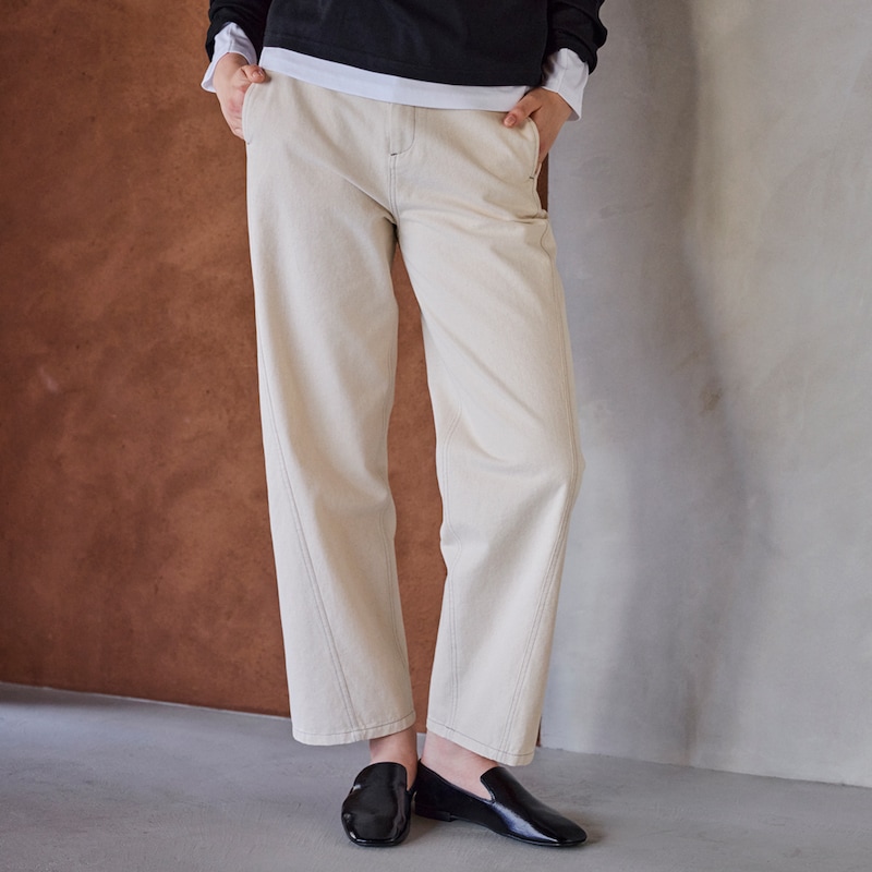 履くだけで、トレンドのシルエットが完成するデザイン