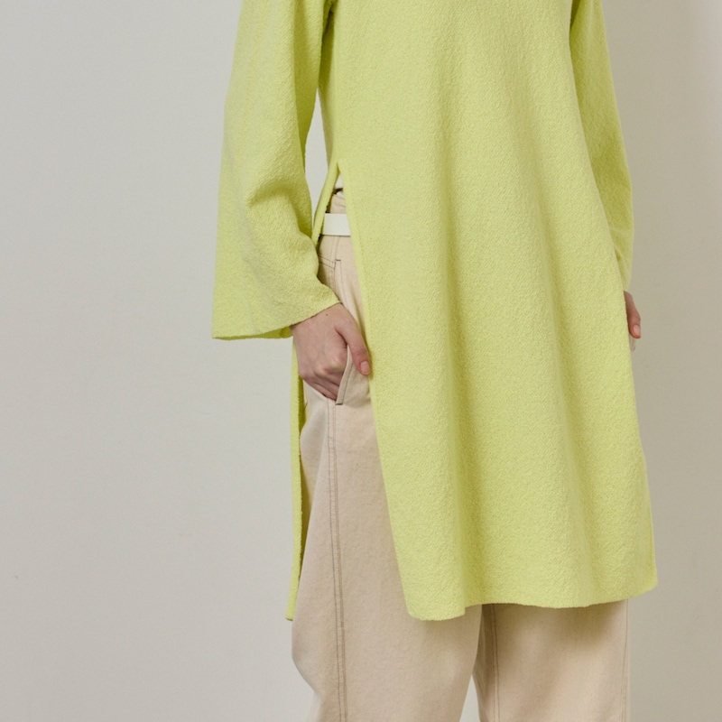 ニット素材ならではのやわらかな着心地