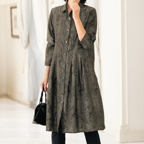 タック使いジャカードワンピース