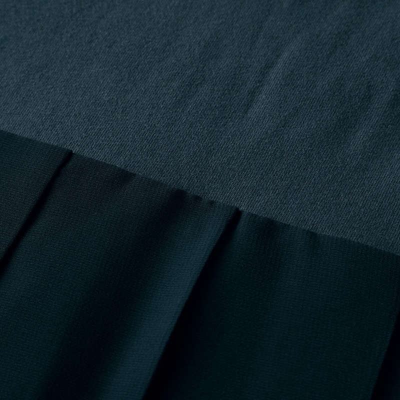 素材アップ（チャコール）