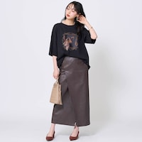 モデル身長165cm／Ｓ～Ｍ着用　スカー着用