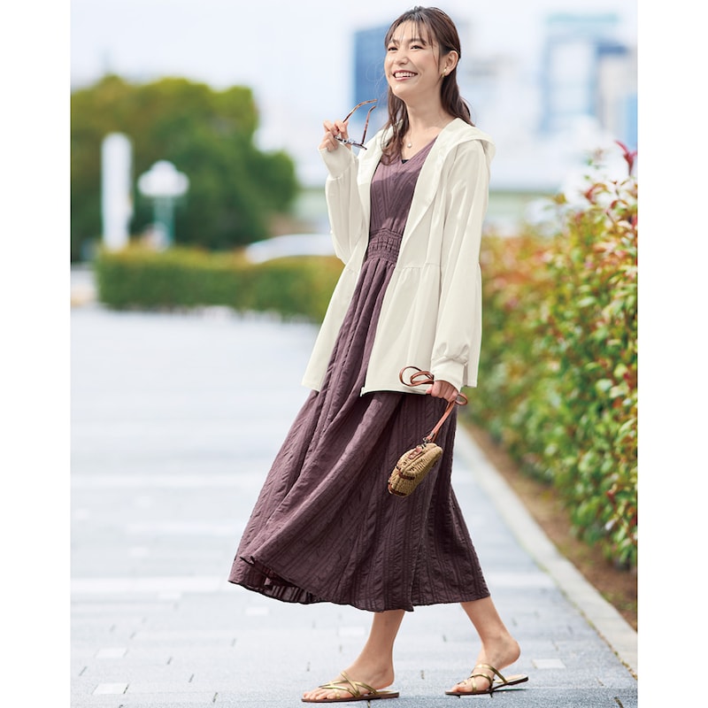 カジュアルにもきれいめにも合わせやすく毎日活躍