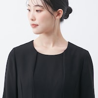 ワンピース　首元アップ