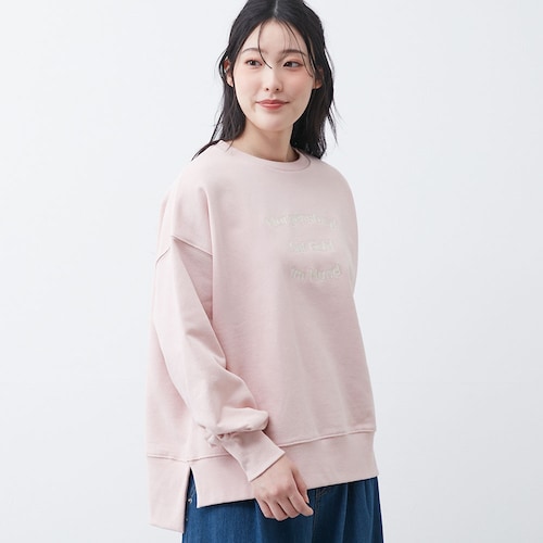 刺しゅうロゴプルオーバー