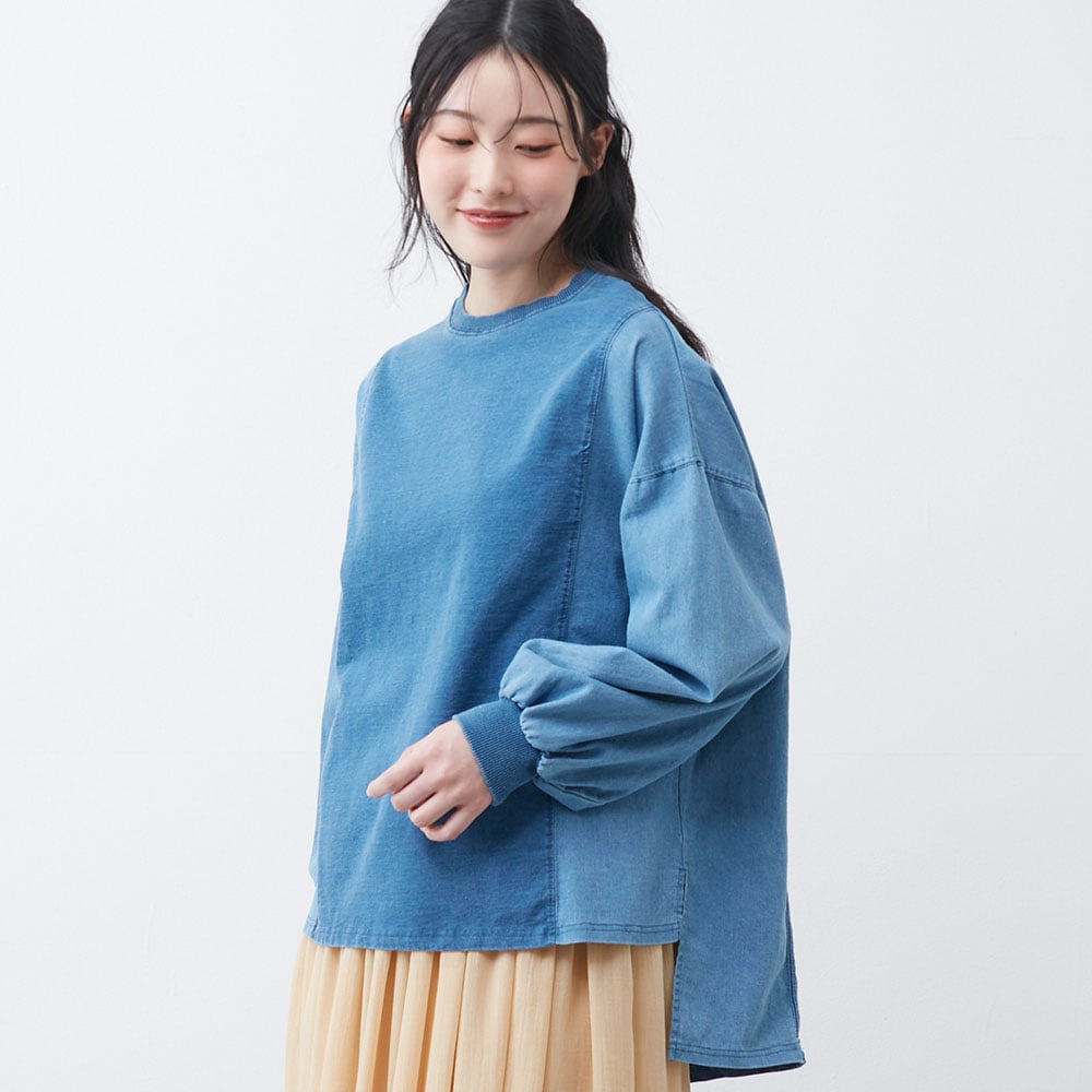 ブルー