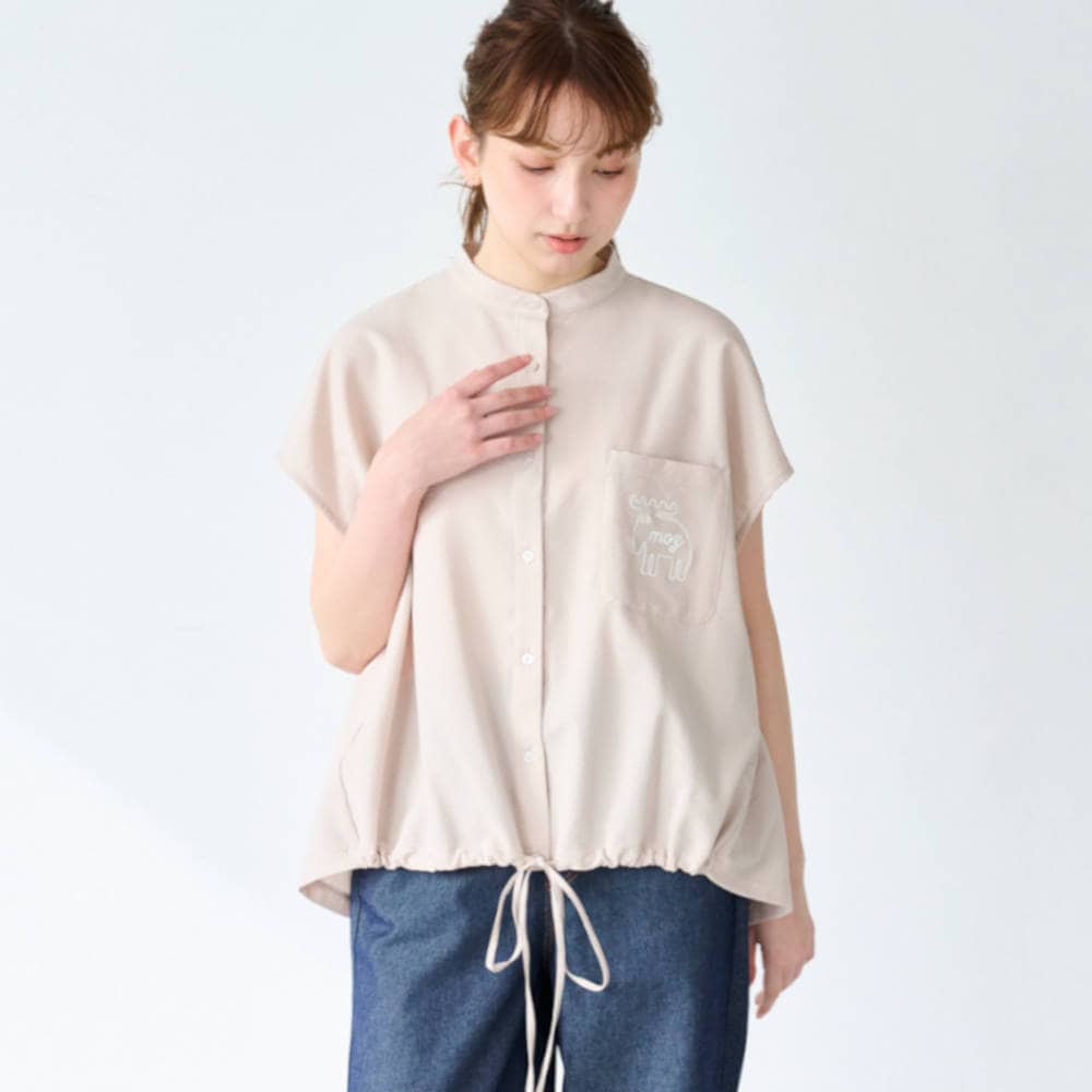 ベージュ