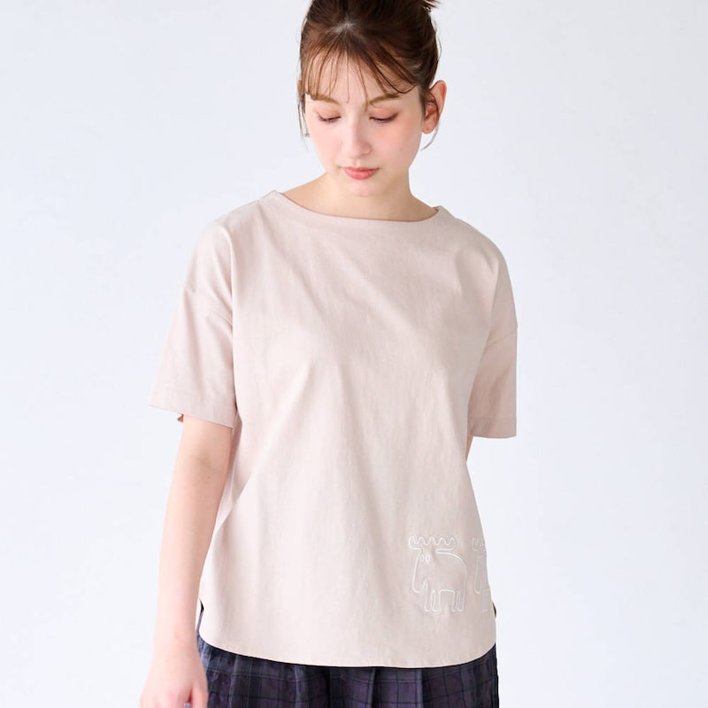 ベージュピンク