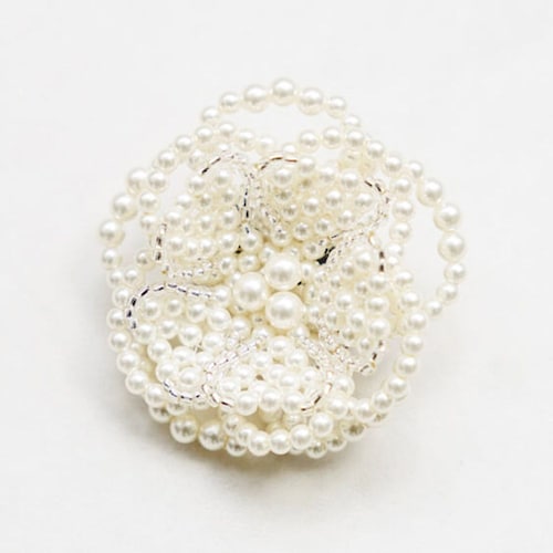 シーンに応じて選べるセレモニーブローチ【フォーマル】