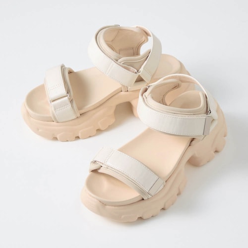 厚底スポーティサンダル