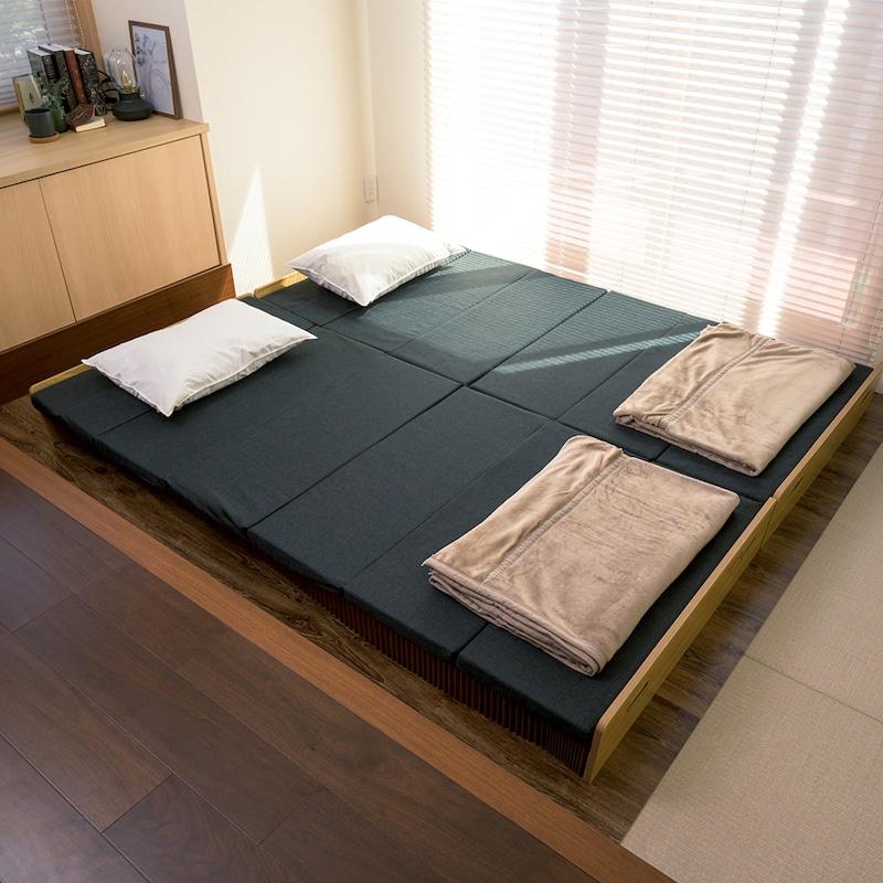 二つ並べればゆったり使えるダブルベッド