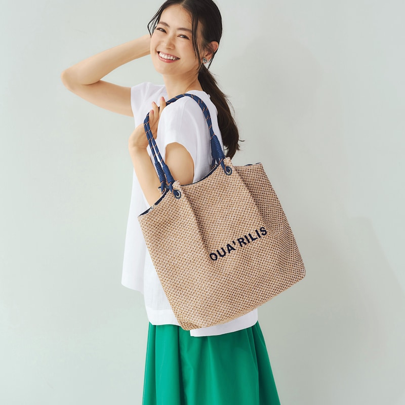 ベージュ×ネイビー使用