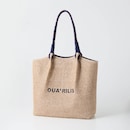 ベージュ×ネイビー