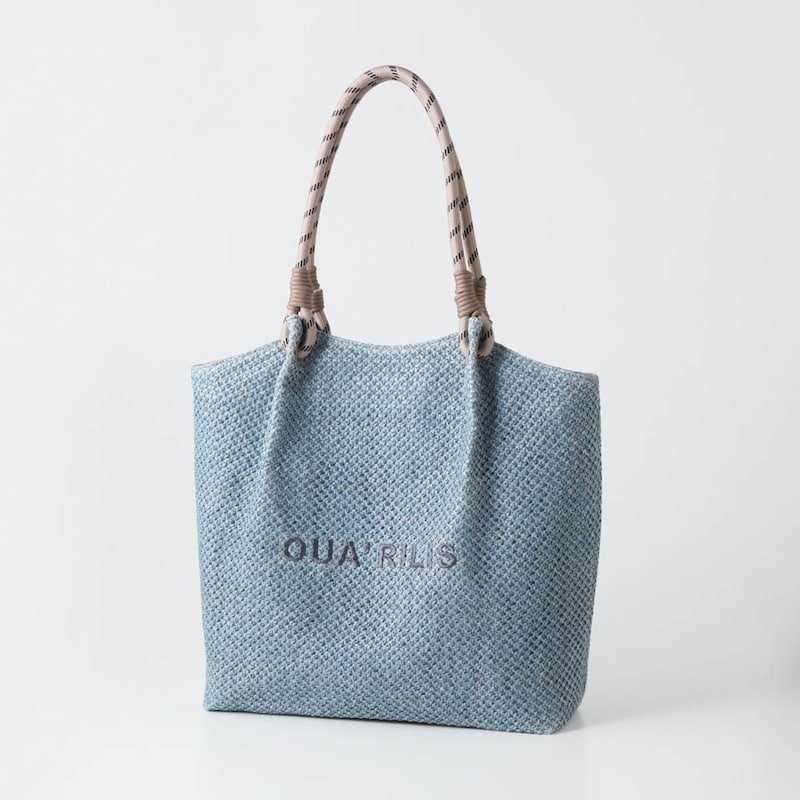 グレイッシュライトブルー×グレー