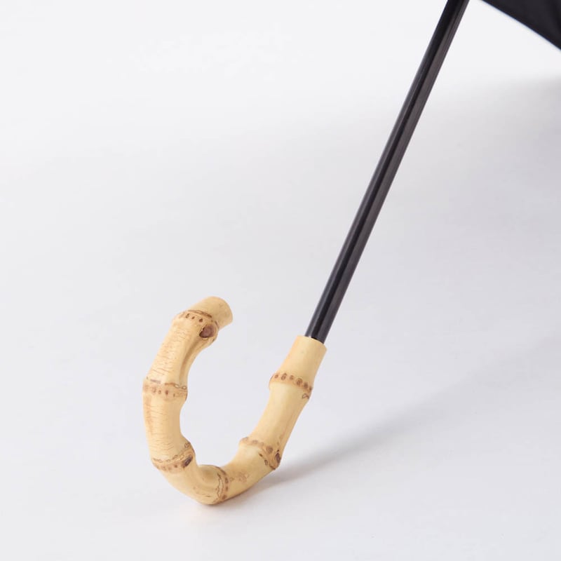 竹製の曲がり持ち手で高見え