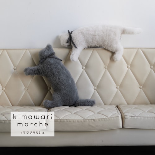 「眠りにつくまで、心地よい」リアルなフォルムで柔らかい猫の抱き枕［日本製］