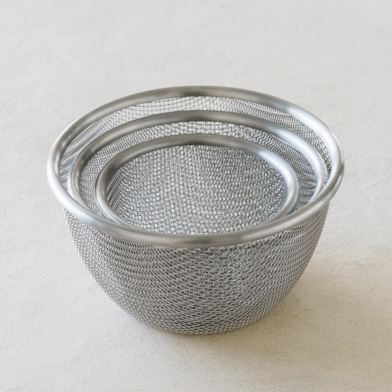 3サイズ重ねてすっきり収納できます