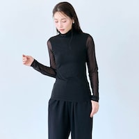モデル身長168cm／M（ブラック）