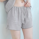 チャコールストライプ