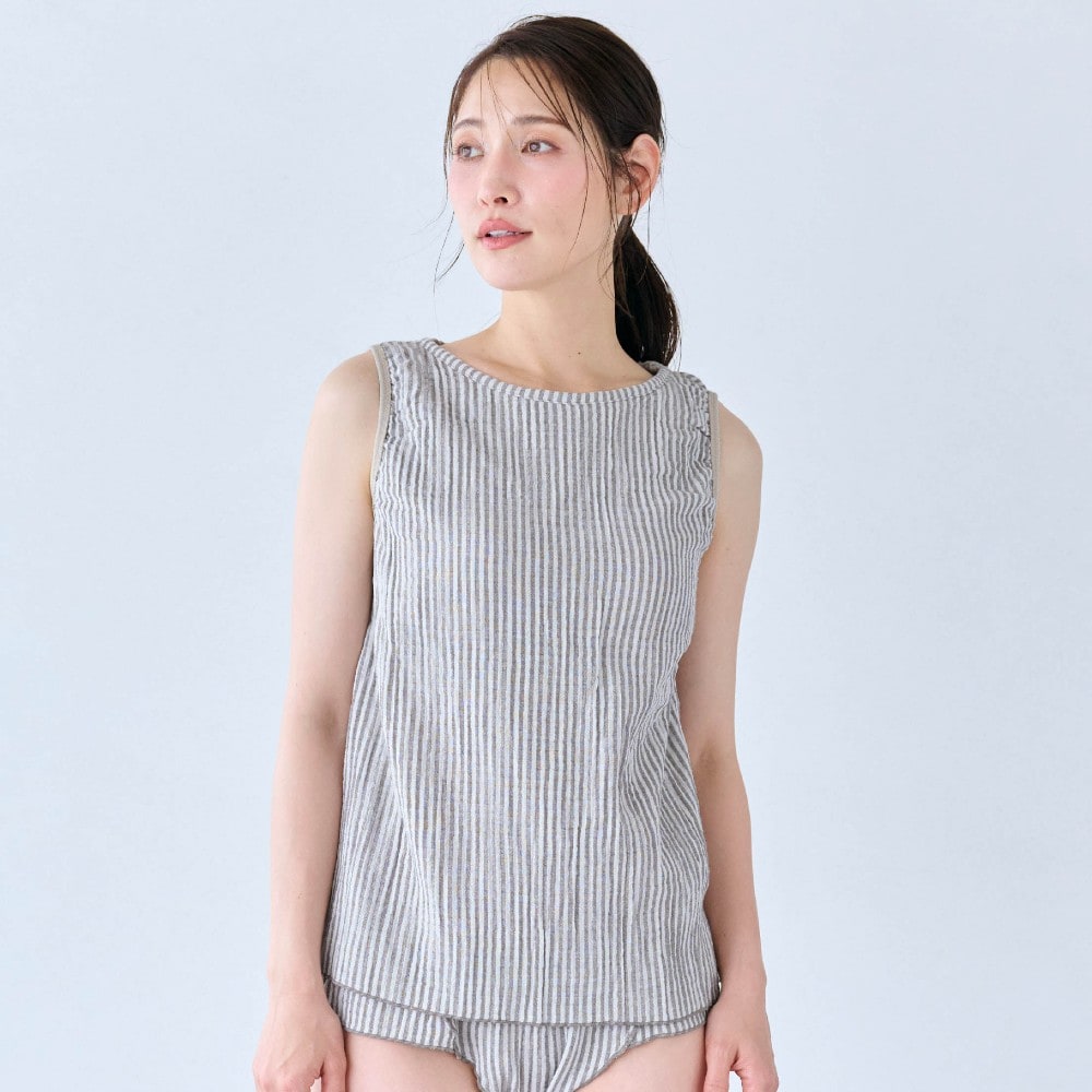 モデル身長168cm／M