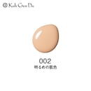 ００２（明るめの肌色）